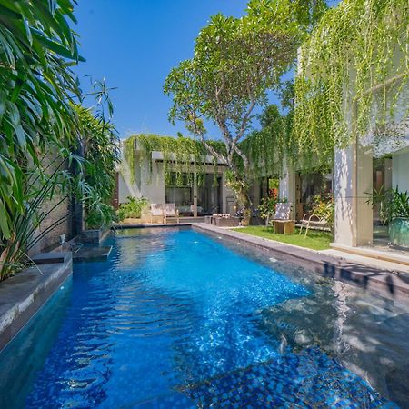 Kedonganan Beach Villas Jimbaran  Exterior photo