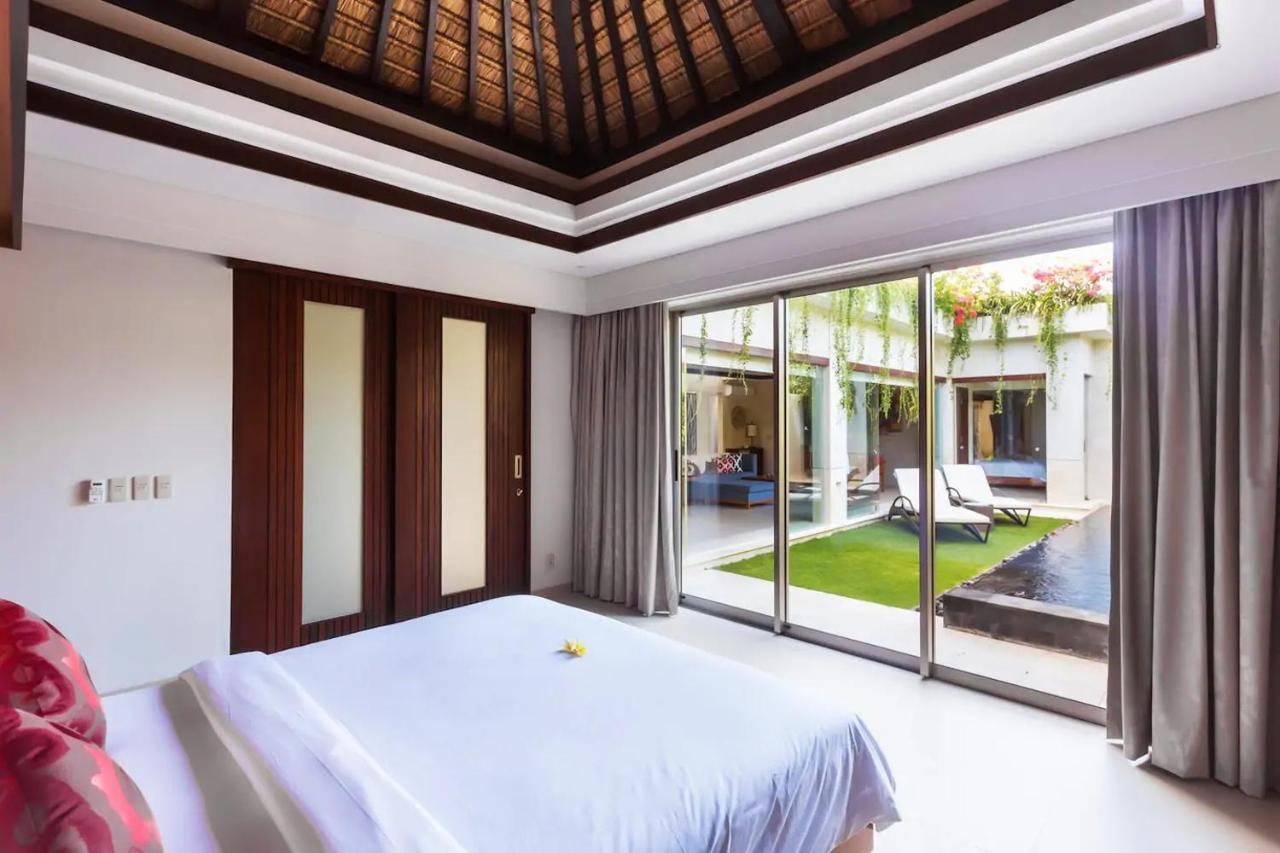 Kedonganan Beach Villas Jimbaran  Exterior photo