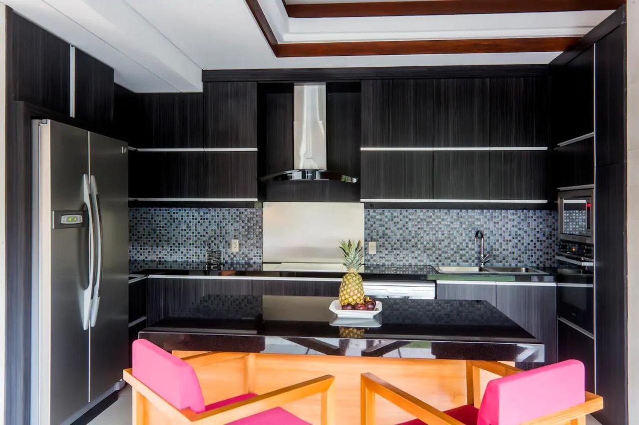 Kedonganan Beach Villas Jimbaran  Exterior photo